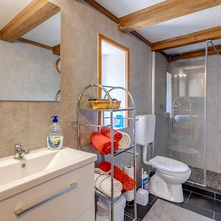 Gorgeous In Prázdninový dům *