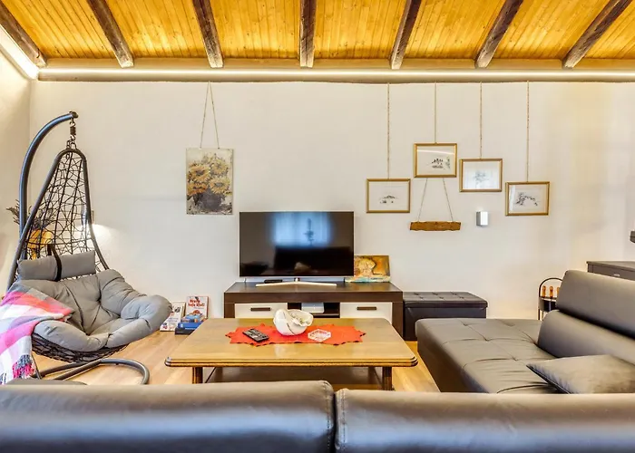 Holiday home Gorgeous In Bater *