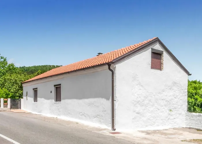 Holiday home Gorgeous In Bater *